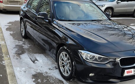 BMW 3 серия, 2015 год, 1 600 000 рублей, 4 фотография