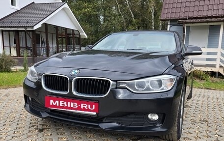 BMW 3 серия, 2015 год, 1 600 000 рублей, 3 фотография