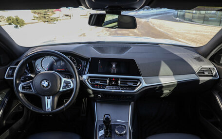 BMW 3 серия, 2020 год, 3 699 000 рублей, 13 фотография