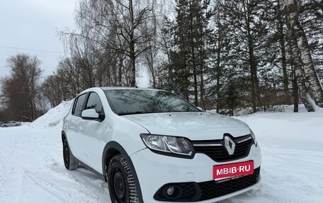 Renault Sandero II рестайлинг, 2017 год, 799 000 рублей, 1 фотография