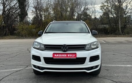 Volkswagen Touareg III, 2012 год, 2 200 000 рублей, 1 фотография