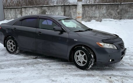 Toyota Camry, 2007 год, 1 050 000 рублей, 10 фотография