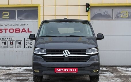 Volkswagen Multivan T6 рестайлинг, 2022 год, 8 195 000 рублей, 9 фотография