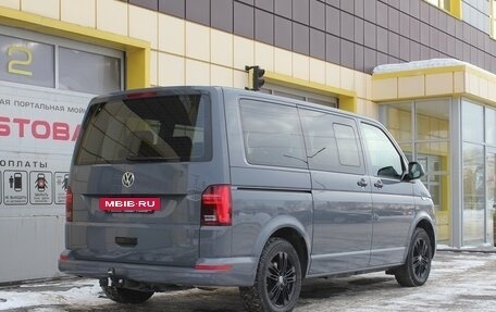 Volkswagen Multivan T6 рестайлинг, 2022 год, 8 195 000 рублей, 5 фотография