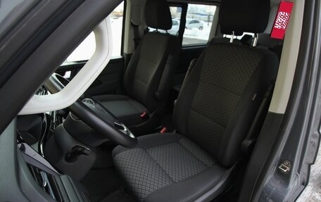 Volkswagen Multivan T6 рестайлинг, 2022 год, 8 195 000 рублей, 13 фотография