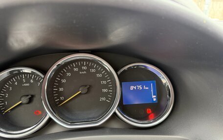 Renault Sandero II рестайлинг, 2017 год, 799 000 рублей, 7 фотография