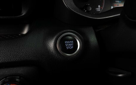 Toyota Yaris, 2020 год, 1 279 000 рублей, 18 фотография