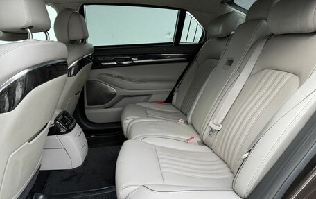 Genesis G90 I рестайлинг, 2018 год, 2 490 000 рублей, 11 фотография