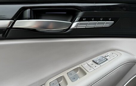 Genesis G90 I рестайлинг, 2018 год, 2 490 000 рублей, 16 фотография