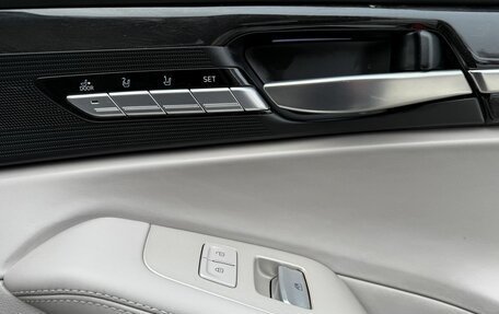 Genesis G90 I рестайлинг, 2018 год, 2 490 000 рублей, 17 фотография