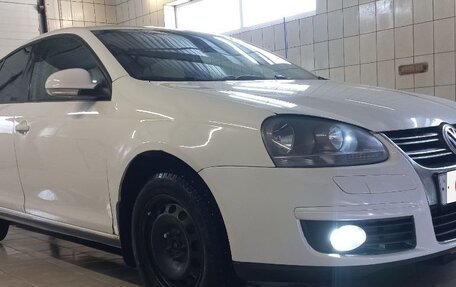 Volkswagen Jetta VI, 2009 год, 700 000 рублей, 19 фотография