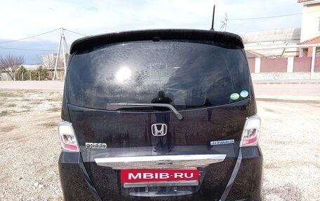 Honda Freed I, 2012 год, 1 180 000 рублей, 14 фотография