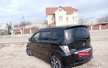 Honda Freed I, 2012 год, 1 180 000 рублей, 13 фотография