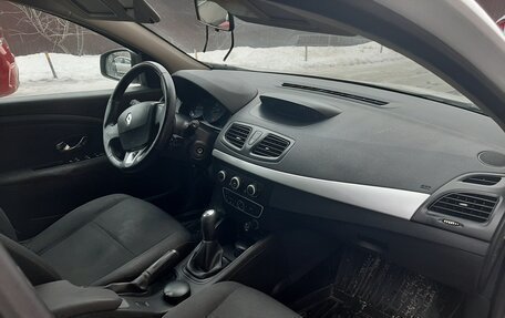 Renault Megane III, 2012 год, 600 000 рублей, 3 фотография