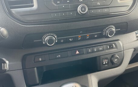 Peugeot Expert, 2018 год, 13 фотография