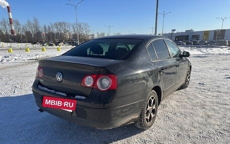 Volkswagen Passat B6, 2006 год, 540 000 рублей, 2 фотография