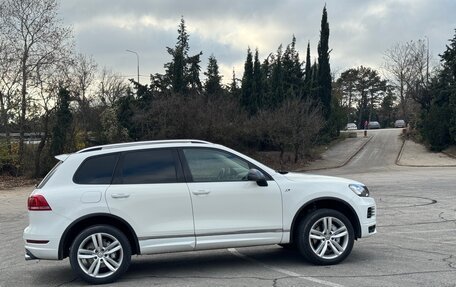 Volkswagen Touareg III, 2012 год, 2 200 000 рублей, 3 фотография
