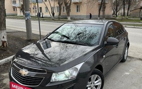 Chevrolet Cruze II, 2013 год, 950 000 рублей, 4 фотография