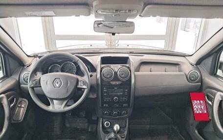 Renault Duster I рестайлинг, 2017 год, 1 299 000 рублей, 17 фотография