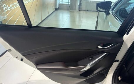 Mazda 6, 2017 год, 1 979 000 рублей, 15 фотография