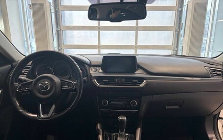 Mazda 6, 2017 год, 1 979 000 рублей, 12 фотография