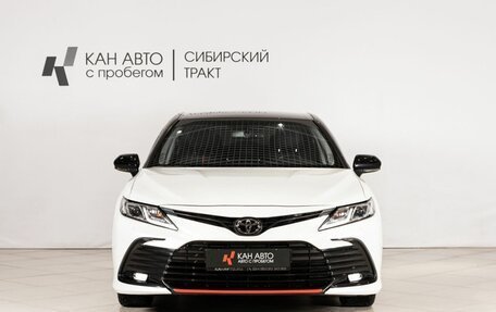 Toyota Camry, 2021 год, 3 390 000 рублей, 2 фотография