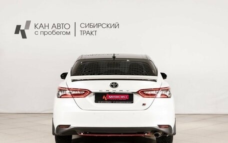 Toyota Camry, 2021 год, 3 390 000 рублей, 4 фотография