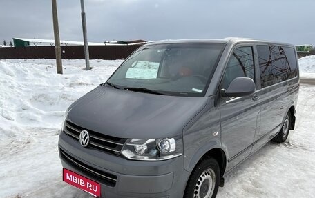 Volkswagen Multivan T5, 2012 год, 2 299 000 рублей, 4 фотография