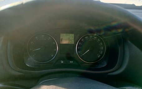 Skoda Fabia II, 2011 год, 600 000 рублей, 2 фотография