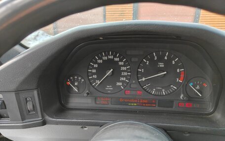 BMW 5 серия, 1991 год, 600 000 рублей, 10 фотография