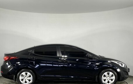 Hyundai Elantra V, 2015 год, 1 410 000 рублей, 10 фотография