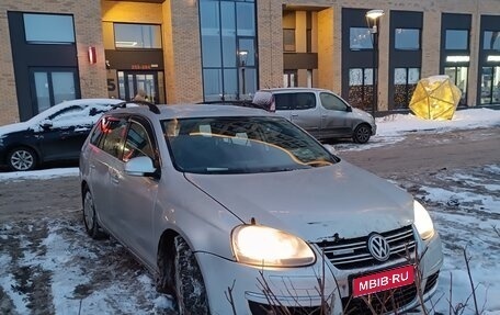 Volkswagen Golf V, 2009 год, 420 000 рублей, 1 фотография