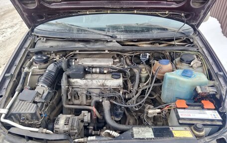 Volkswagen Passat B3, 1993 год, 260 000 рублей, 1 фотография