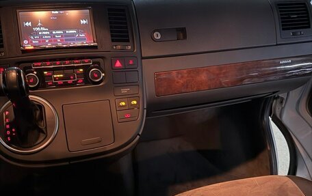 Volkswagen Multivan T5, 2012 год, 2 150 000 рублей, 6 фотография