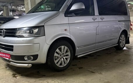 Volkswagen Multivan T5, 2012 год, 2 150 000 рублей, 2 фотография