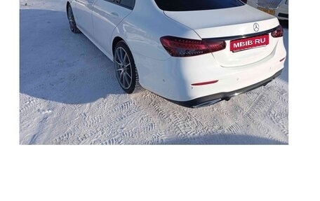 Mercedes-Benz E-Класс, 2021 год, 4 480 000 рублей, 5 фотография