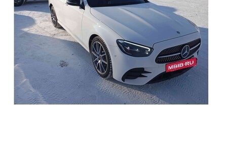 Mercedes-Benz E-Класс, 2021 год, 4 480 000 рублей, 2 фотография