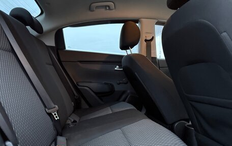 KIA Rio IV, 2018 год, 1 350 000 рублей, 3 фотография