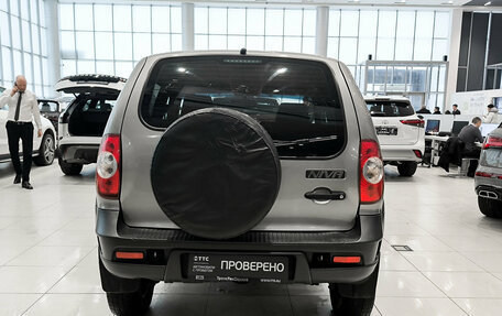 Chevrolet Niva I рестайлинг, 2019 год, 699 000 рублей, 7 фотография