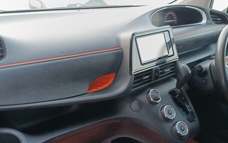 Toyota Sienta II, 2020 год, 1 290 000 рублей, 18 фотография