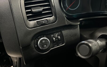 Opel Insignia II рестайлинг, 2014 год, 1 028 000 рублей, 19 фотография