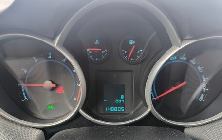 Chevrolet Cruze II, 2011 год, 670 000 рублей, 9 фотография