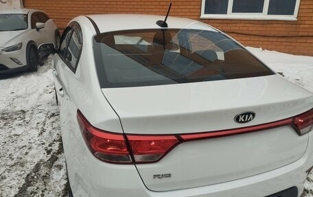 KIA Rio IV, 2017 год, 1 000 000 рублей, 6 фотография