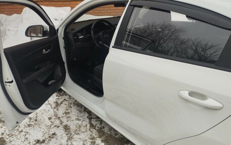 KIA Rio IV, 2017 год, 1 000 000 рублей, 9 фотография