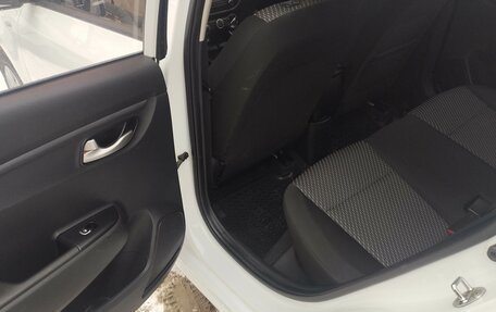 KIA Rio IV, 2017 год, 1 000 000 рублей, 14 фотография