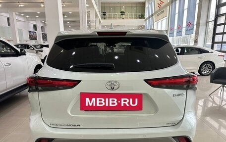 Toyota Highlander, 2025 год, 6 549 000 рублей, 5 фотография