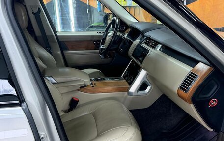 Land Rover Range Rover IV рестайлинг, 2018 год, 7 500 000 рублей, 10 фотография