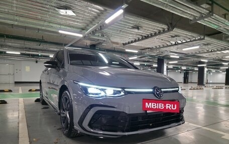 Volkswagen Golf VIII, 2021 год, 2 990 000 рублей, 2 фотография