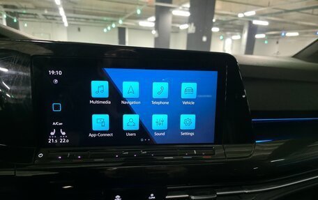 Volkswagen Golf VIII, 2021 год, 2 990 000 рублей, 18 фотография