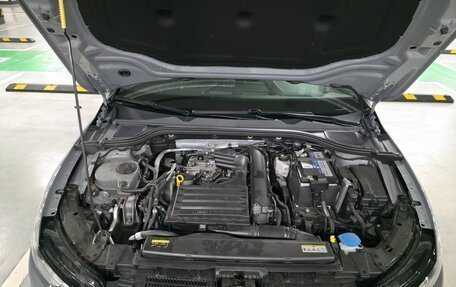 Volkswagen Golf VIII, 2021 год, 2 990 000 рублей, 25 фотография